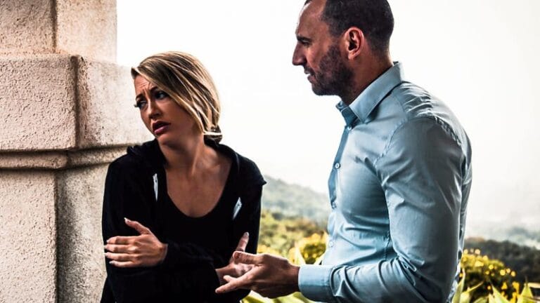 Pagando en especie Accidente de auto – Adira Allure